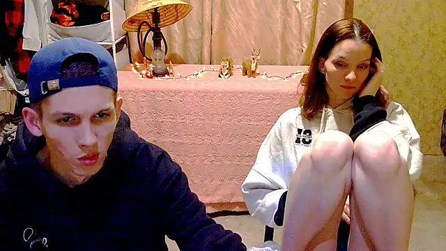 Snapshot of Ivy_Lester chatting on December 2, 2024, 2:42 am Ivy Lester online show from December 2, 2024, 2:42 am