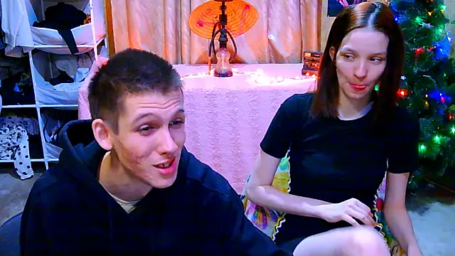 Snapshot of Ivy_Lester chatting on December 7, 2024, 4:58 pm Ivy Lester online show from December 7, 2024, 4:58 pm