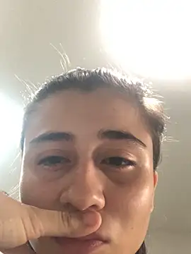 Snapshot of Vero_and_Rick chatting on December 9, 2024, 6:25 pm Vero and Rick online show from December 9, 2024, 6:25 pm