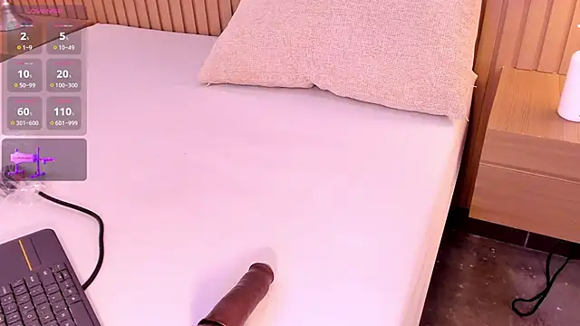 Snapshot of sexy_mich_18 chatting on November 1, 2025, 8:11 pm sexy mich 18 online show from November 1, 2025, 8:11 pm