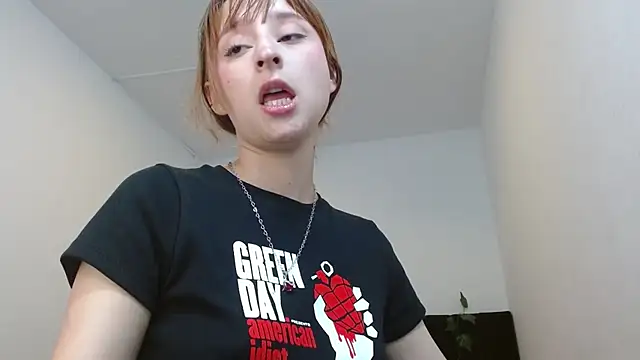 Snapshot of CelesteAyase chatting on February 6, 2025, 8:02 pm CelesteAyase online show from February 6, 2025, 8:02 pm