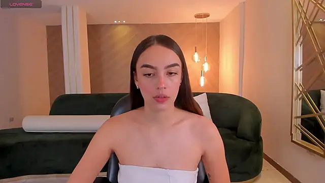 Snapshot of KaiaFerreira chatting on February 12, 2025, 11:51 am KaiaFerreira online show from February 12, 2025, 11:51 am