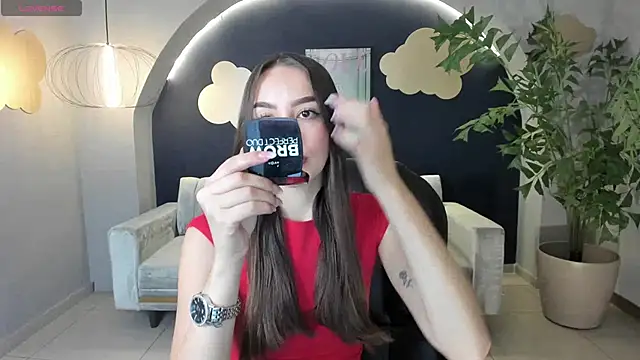 Snapshot of KaiaFerreira chatting on March 3, 2025, 12:16 pm KaiaFerreira online show from March 3, 2025, 12:16 pm