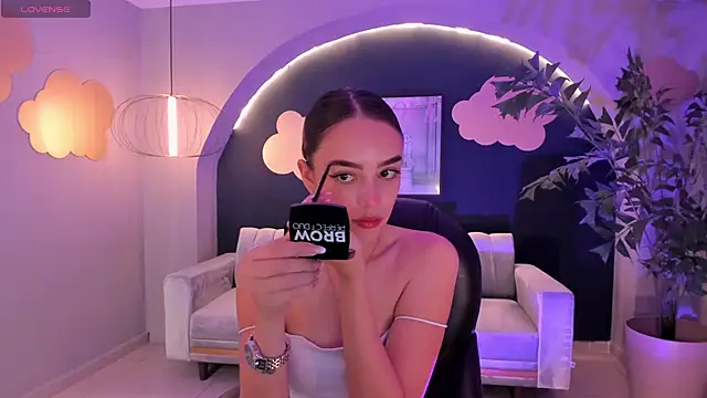 Snapshot of KaiaFerreira chatting on March 6, 2025, 11:58 am KaiaFerreira online show from March 6, 2025, 11:58 am