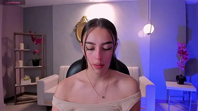 Snapshot of KaiaFerreira chatting on March 9, 2025, 11:58 am KaiaFerreira online show from March 9, 2025, 11:58 am