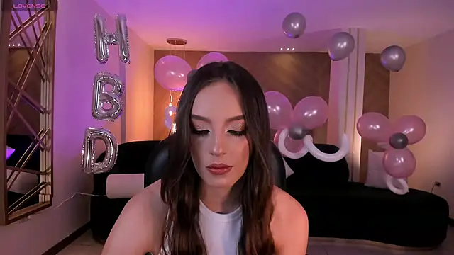 Snapshot of KaiaFerreira chatting on March 10, 2025, 12:59 pm KaiaFerreira online show from March 10, 2025, 12:59 pm