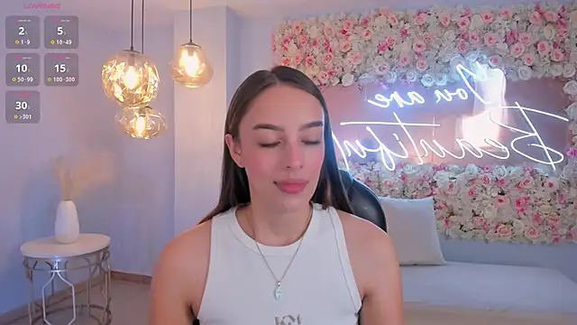 Snapshot of KaiaFerreira chatting on March 21, 2025, 12:06 pm KaiaFerreira online show from March 21, 2025, 12:06 pm