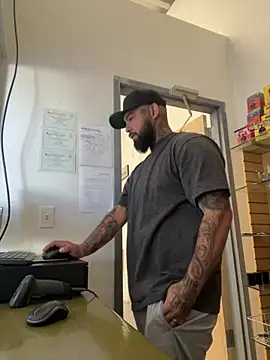 Snapshot of jr91esl chatting on February 5, 2025, 6:04 pm jr91esl online show from February 5, 2025, 6:04 pm