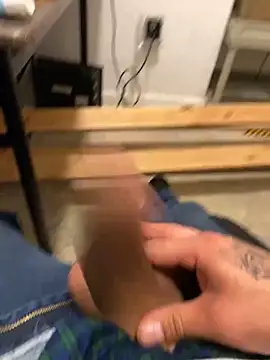 Snapshot of jr91esl chatting on March 14, 2025, 6:53 am jr91esl online show from March 14, 2025, 6:53 am