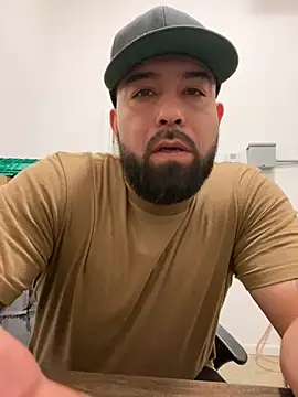 Snapshot of jr91esl chatting on March 18, 2025, 2:25 am jr91esl online show from March 18, 2025, 2:25 am