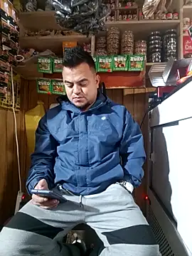 TheBriiaand30 online show from September 30, 2025, 2:33 pm