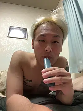 kouji8800 online show from January 11, 2025, 9:57 am