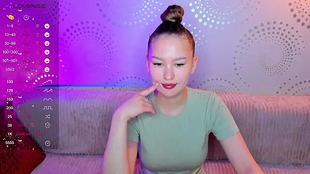 Snapshot of skinny_sissss chatting on March 20, 2026, 7:52 pm skinny sissss online show from March 20, 2026, 7:52 pm