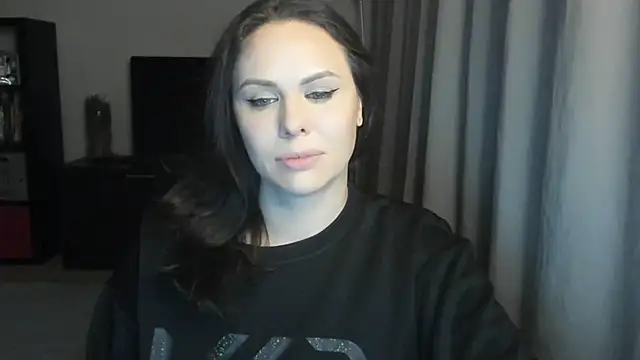 MollyCheiz online show from February 6, 2026, 8:34 pm