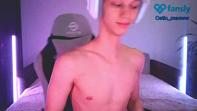 Snapshot of Ostin_meow chatting on January 30, 2025, 1:31 pm Ostin meow online show from January 30, 2025, 1:31 pm