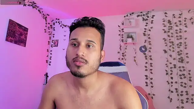 Raf brunette online show from December 7, 2024, 8:27 pm