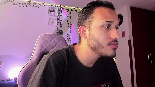 Raf brunette online show from January 29, 2025, 10:58 am