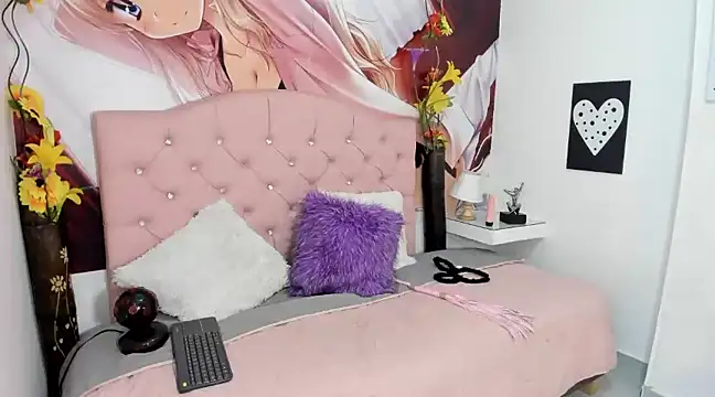 Snapshot of Bonnie-Kim chatting on December 6, 2024, 10:19 pm Bonnie-Kim online show from December 6, 2024, 10:19 pm