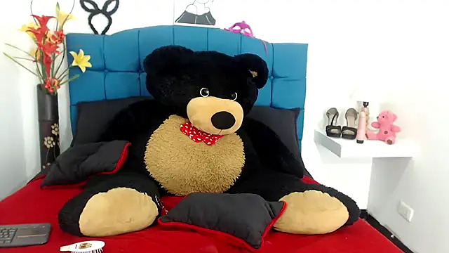 Snapshot of Bonnie-Kim chatting on January 13, 2025, 2:11 pm Bonnie-Kim online show from January 13, 2025, 2:11 pm