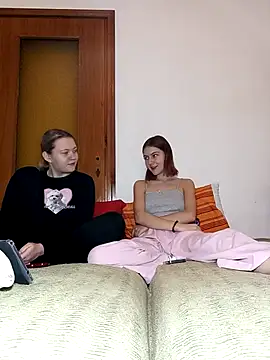 ella grays online show from January 5, 2026, 5:27 pm