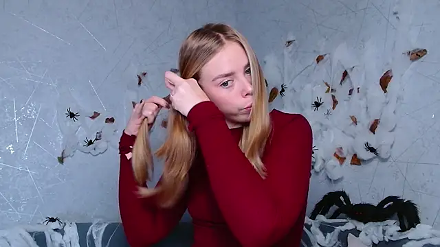 sofiaa here online show from October 30, 2025, 12:34 am