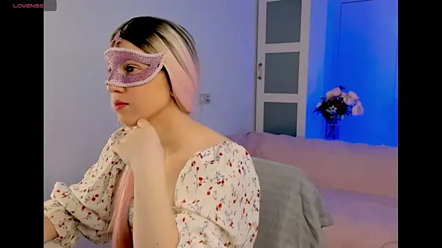 Snapshot of jeancolex chatting on December 5, 2024, 5:04 am jeancolex online show from December 5, 2024, 5:04 am