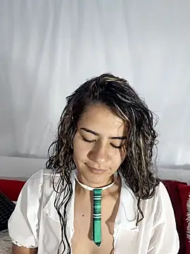 y yeily online show from May 20, 2026, 3:13 am
