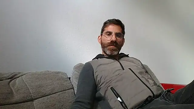 Snapshot of alcatraz009 chatting on September 28, 2025, 9:58 am alcatraz009 online show from September 28, 2025, 9:58 am