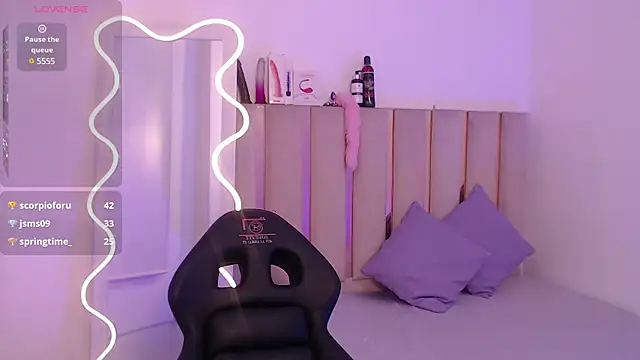 Andy tay1 online show from March 15, 2025, 9:52 am