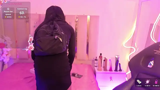 Andy tay1 online show from September 28, 2025, 3:01 am