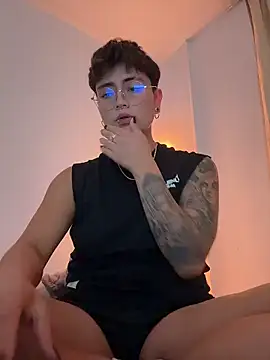 Chriss gomez2 online show from January 11, 2026, 2:38 am