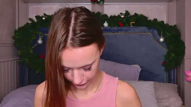 RebeccaMartons online show from January 13, 2025, 8:58 pm
