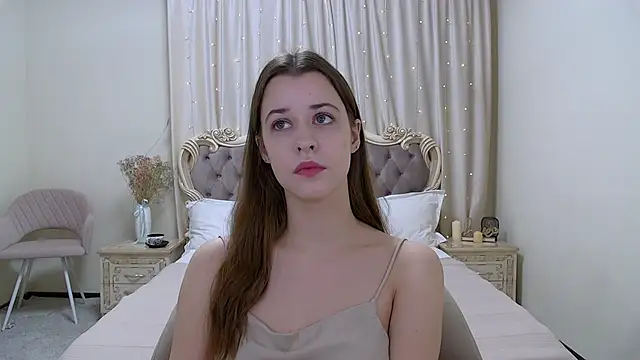 Snapshot of AgataAisitt chatting on February 2, 2025, 10:02 am AgataAisitt online show from February 2, 2025, 10:02 am