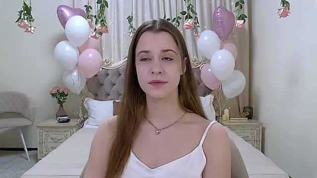 Snapshot of AgataAisitt chatting on February 10, 2025, 5:19 pm AgataAisitt online show from February 10, 2025, 5:19 pm