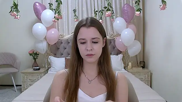 Snapshot of AgataAisitt chatting on February 10, 2025, 8:21 pm AgataAisitt online show from February 10, 2025, 8:21 pm