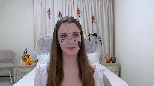 Snapshot of AgataAisitt chatting on October 30, 2025, 5:35 pm AgataAisitt online show from October 30, 2025, 5:35 pm