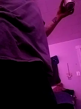 Snapshot of ChuckyyDee chatting on February 4, 2026, 1:00 am ChuckyyDee online show from February 4, 2026, 1:00 am