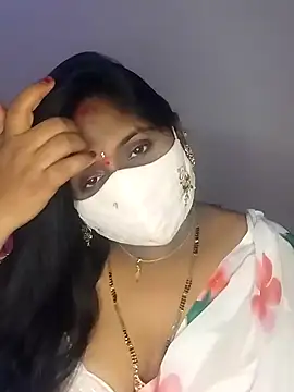 Snapshot of Sexy_Radhikaa chatting on February 20, 2025, 12:19 am Sexy Radhikaa online show from February 20, 2025, 12:19 am