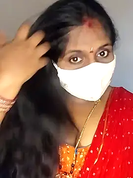 Snapshot of Sexy_Radhikaa chatting on February 26, 2025, 7:31 am Sexy Radhikaa online show from February 26, 2025, 7:31 am