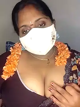 Snapshot of Sexy_Radhikaa chatting on March 2, 2025, 5:23 am Sexy Radhikaa online show from March 2, 2025, 5:23 am