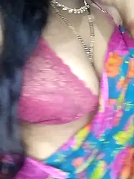 Snapshot of Sexy_Radhikaa chatting on January 7, 2026, 5:10 am Sexy Radhikaa online show from January 7, 2026, 5:10 am