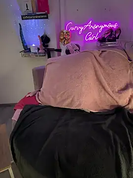 Snapshot of CurvyAnonymousGirl89 chatting on February 17, 2026, 5:41 pm CurvyAnonymousGirl89 online show from February 17, 2026, 5:41 pm