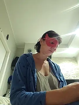 Snapshot of Vagabondainnamorata chatting on November 3, 2025, 3:52 am Vagabondainnamorata online show from November 3, 2025, 3:52 am