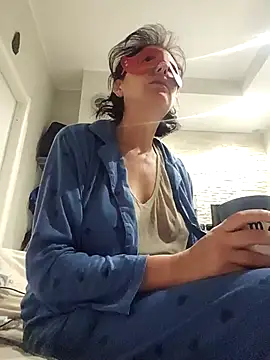 Snapshot of Vagabondainnamorata chatting on November 7, 2025, 4:56 am Vagabondainnamorata online show from November 7, 2025, 4:56 am