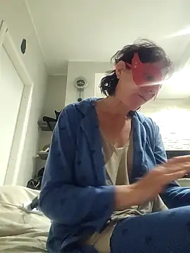 Snapshot of Vagabondainnamorata chatting on November 18, 2025, 4:50 am Vagabondainnamorata online show from November 18, 2025, 4:50 am