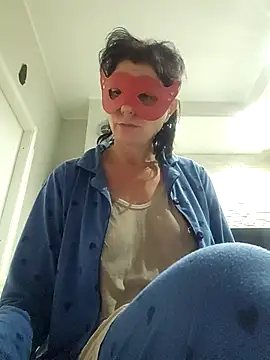 Snapshot of Vagabondainnamorata chatting on November 25, 2025, 3:50 am Vagabondainnamorata online show from November 25, 2025, 3:50 am