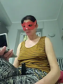 Snapshot of Vagabondainnamorata chatting on December 16, 2025, 7:19 pm Vagabondainnamorata online show from December 16, 2025, 7:19 pm