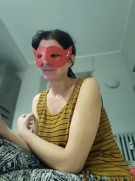 Vagabondainnamorata online show from December 18, 2025, 6:36 pm