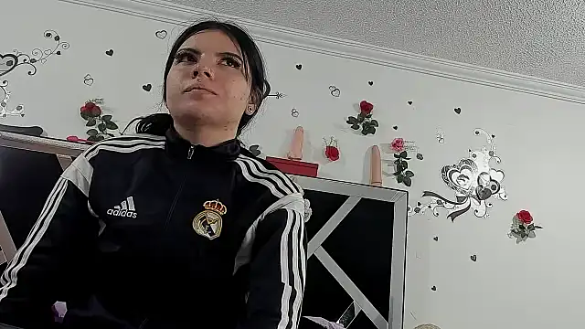 abby eemily online show from October 24, 2025, 12:01 pm