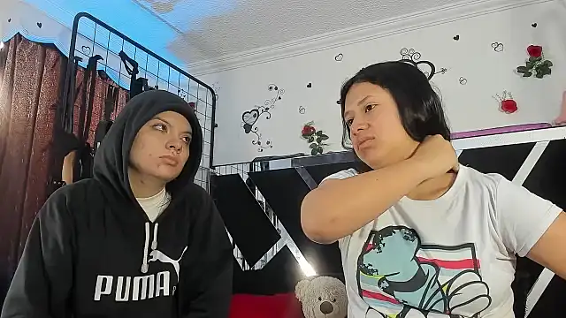 abby eemily online show from November 29, 2025, 12:08 pm